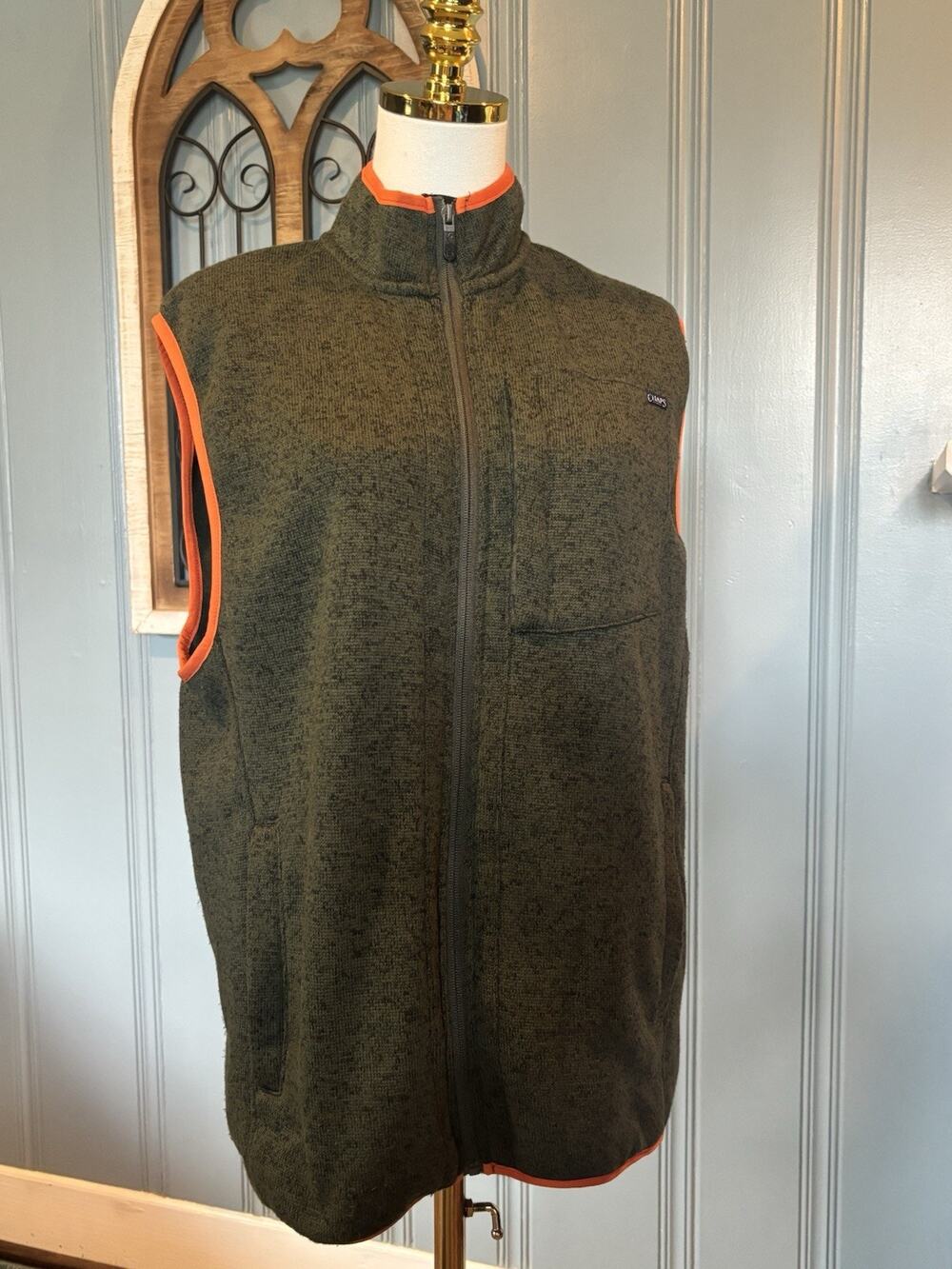 Ralph Lauren Chaps Old Money Men's Heather Olive Green Sweater Vest Orange Trim